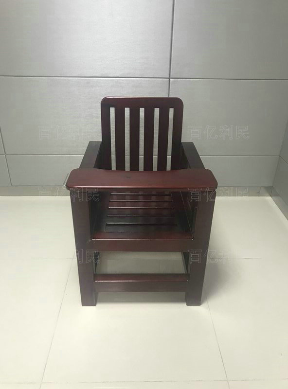 木質(zhì)審訊椅
