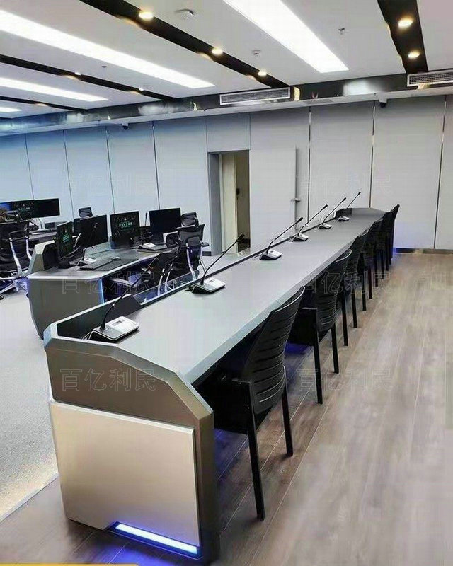 指揮中心合成作戰(zhàn)操作臺